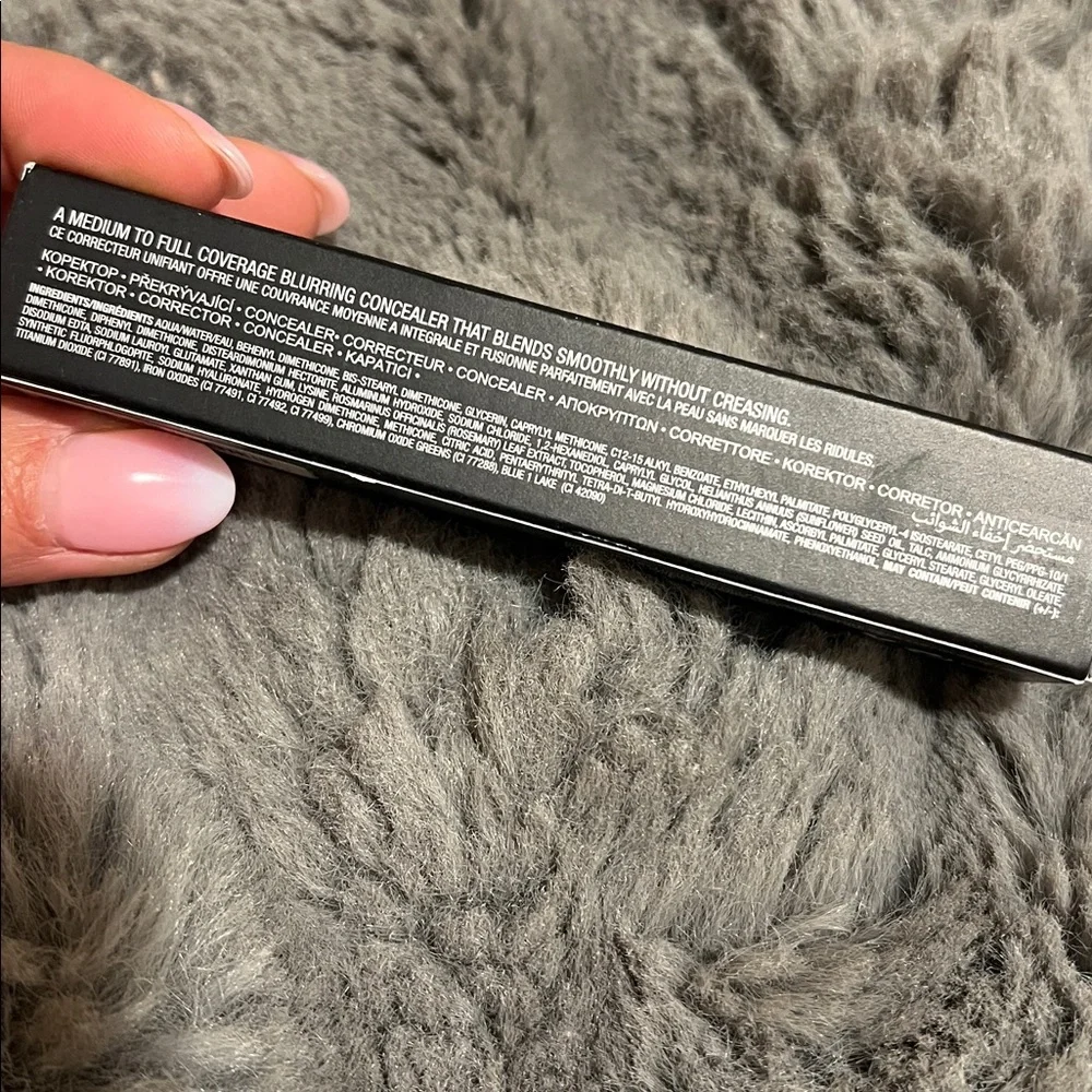 ANASTASIA Magic Touch Medium to Full Coverage Concealer